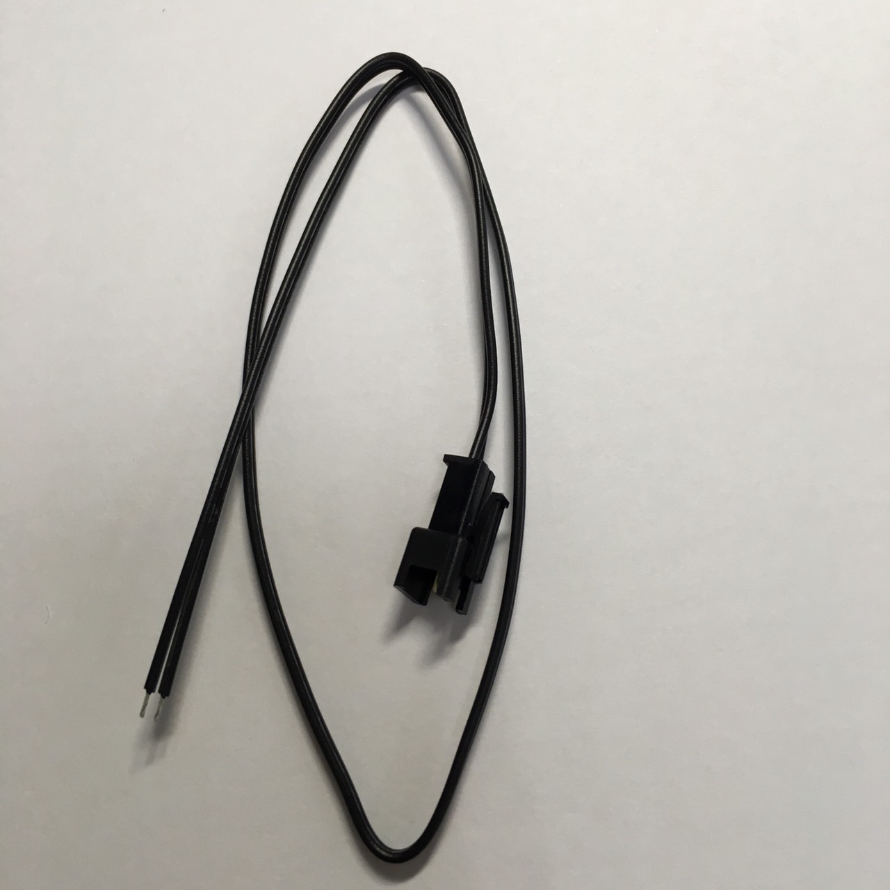 Электрический кабель с разъемом SM